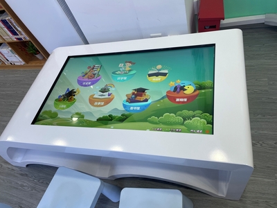 通如少儿触摸桌
